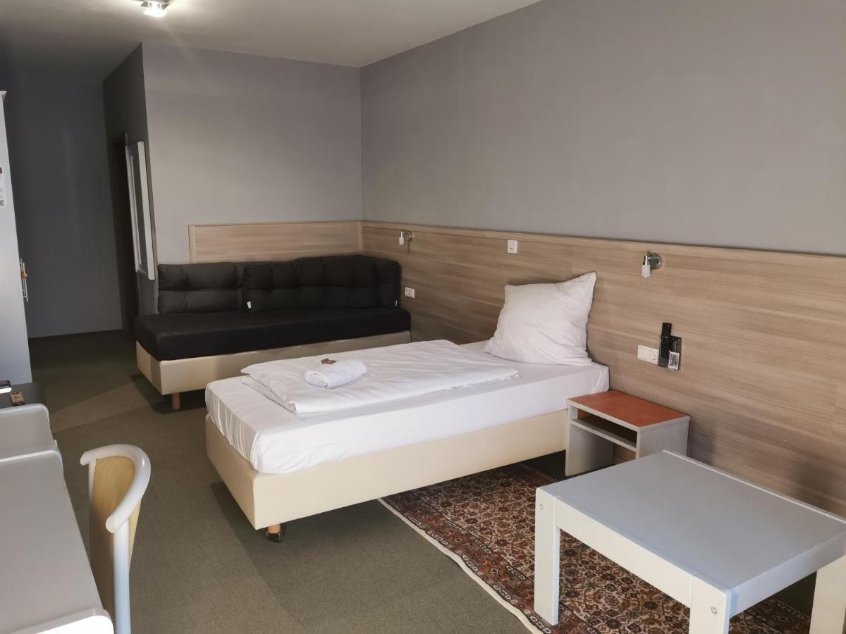 Hotel Brunnenhof Wilgartswiesen Esterno foto
