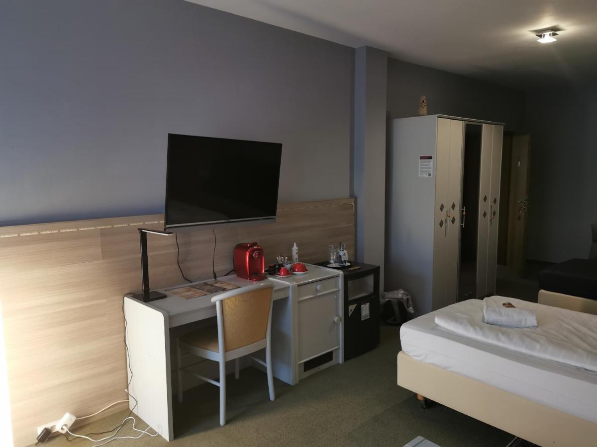 Hotel Brunnenhof Wilgartswiesen Esterno foto