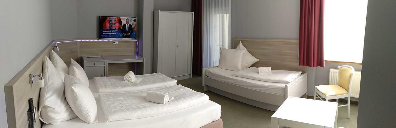 Hotel Brunnenhof Wilgartswiesen Esterno foto