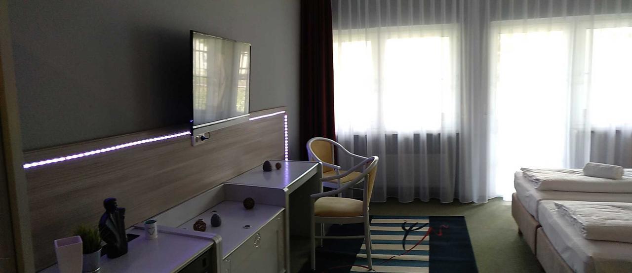 Hotel Brunnenhof Wilgartswiesen Esterno foto